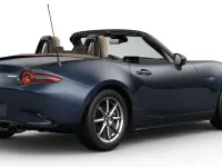 Usata Mazda MX5 Kazari 132 CV (97 kW) 2026 Deep crystal blue Cabrio