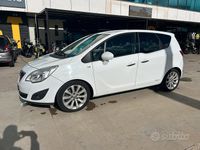 Usata Opel Meriva 2011 Bianco Monovolume