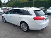 Usata Opel Insignia Cosmo 160 CV (117 kW) 2012 Bianco Station wagon