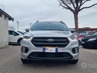 Usata Ford Kuga ST-Line 120 CV (88 kW) 2018 Grigio SUV