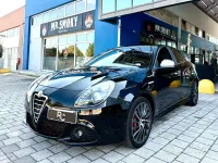 Usata Alfa Romeo Giulietta 140 CV (102 kW) 2013 Nero Utilitaria