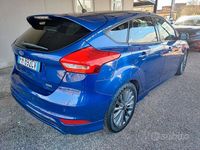 Usata Ford Focus ST-Line 125 CV (91 kW) 2017 Blu Berlina