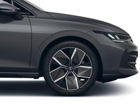 Ny VW Golf VIII Edition 204 HK (150 kW) 2025 Grå Sedan