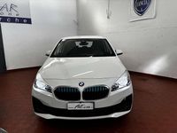 Usata BMW 225 Active Tourer iPerformance 136 CV (100 kW) 2018 Bianco Monovolume