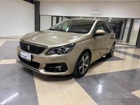 Usata Peugeot 308 GT-line 130 CV (95 kW) 2018 Giallo Berlina