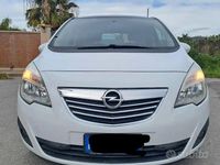 Usata Opel Meriva 2014 Bianco Monovolume