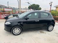 Usata Lancia Ypsilon Gold 95 CV (69 kW) 2012 Nero Utilitaria