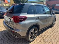 Usata Suzuki Vitara 116 CV (85 kW) 2023 Grigio SUV
