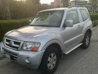 Usata Mitsubishi Pajero 115 CV (84 kW) 2004 Grigio SUV