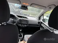 Usata Toyota Yaris 68 CV (50 kW) 2017 Bianco Berlina