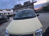 Usata Fiat Panda Dynamic 60 CV (44 kW) 2004 Giallo Utilitaria