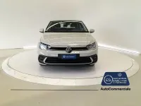 Usata VW Polo Life 95 CV (69 kW) 2023 Beige Utilitaria