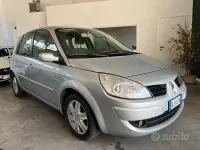Usata Renault Scénic 105 CV (77 kW) 2007 Grigio Monovolume