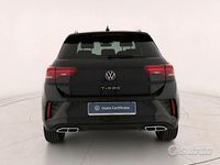 Usata VW T-Roc R-line 116 CV (85 kW) 2023 Nero SUV