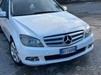 Usata Mercedes C200 136 CV (100 kW) 2010 Bianco Berlina