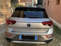 Usata VW T-Roc Sport 110 CV (80 kW) 2023 Argento SUV