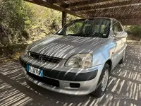Usata Honda Logo 65 CV (47 kW) 2000 Grigio Utilitaria