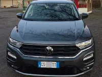 Usata VW T-Roc Business 150 CV (110 kW) 2021 Grigio SUV