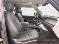 Usata Land Rover Defender SE 200 CV (147 kW) 2024 Nero SUV
