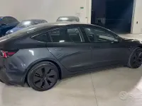 Usata Tesla Model 3 Long Range AWD 152 kW (208 CV) 2024 Grigio Berlina