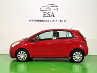Usata Toyota Yaris Sol 87 CV (63 kW) 2007 Rosso Utilitaria