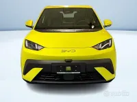 Nuova BYD Dolphin Surf Active 63 kW (87 CV) 2026 Giallo Utilitaria