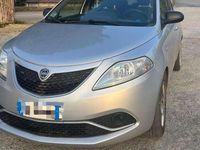 Gebraucht Lancia Ypsilon Silver 69 PS (50 kW) 2018 Grau Kleinwagen