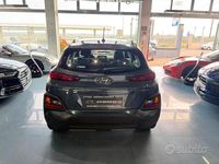 Käytetty Hyundai Kona Xpossible 120 HP (88 kW) 2019 Harmaa Katumaasturi