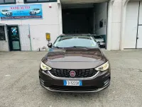 Usata Fiat Tipo Lounge 120 CV (88 kW) 2016 Marrone Berlina
