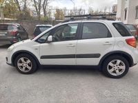 Usata Suzuki SX4 107 CV (78 kW) 2009 Bianco Monovolume