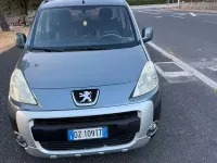 Usata Peugeot Partner Tepee Outdoor 90 CV (66 kW) 2009 Beige Monovolume