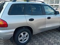 Usata Hyundai Santa Fe 112 CV (82 kW) 2004 Grigio SUV