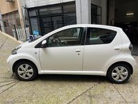 Usata Toyota Aygo Cool 68 CV (50 kW) 2013 Bianco Utilitaria