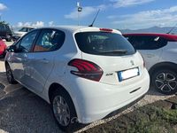 Usata Peugeot 208 102 CV (75 kW) 2019 Bianco Utilitaria
