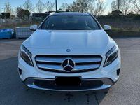 Usata Mercedes GLA200 136 CV (100 kW) 2014 Bianco SUV