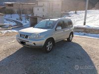 Usata Nissan X-Trail 136 CV (100 kW) 2004 Grigio SUV