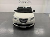 Usata Lancia Ypsilon Gold 85 CV (62 kW) 2013 Bianco Utilitaria