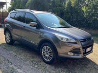 Usata Ford Kuga Titanium 140 CV (102 kW) 2013 Grigio SUV
