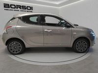 Usata Lancia Ypsilon Gold 69 CV (50 kW) 2023 Grigio met scuro Utilitaria