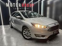 Usata Ford Focus Titanium 120 CV (88 kW) 2015 Grigio Berlina