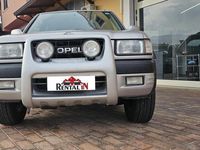 Usata Opel Frontera Limited 115 CV (84 kW) 1998 Grigio SUV