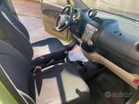 Usata Daihatsu Sirion 87 CV (63 kW) 2007 Verde Utilitaria