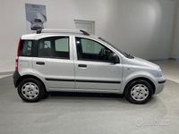 Occasion Fiat Panda Active 69 ch (50 kW) 2012 Argent Citadine