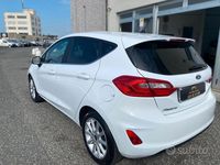 Usata Ford Fiesta ST-Line 86 CV (63 kW) 2018 Bianco Utilitaria