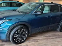 Nuova Fiat 600 La Prima 110 CV (80 kW) 2026 Verde SUV