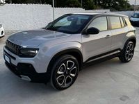 Nuova Jeep Avenger Longitude 101 CV (74 kW) 2025 Grigio SUV
