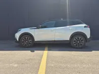 Usata Peugeot 2008 GT-line 131 CV (96 kW) 2020 Bianco SUV