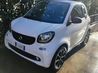 usata Smart ForTwo Coupé forTwoIII 2015 1.0 Youngster 71cv twinamic