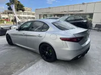 Usata Alfa Romeo Giulia Super 179 CV (131 kW) 2017 Argento mettalizzato Berlina