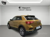 Usata VW T-Roc Style 116 CV (85 kW) 2020 Giallo SUV